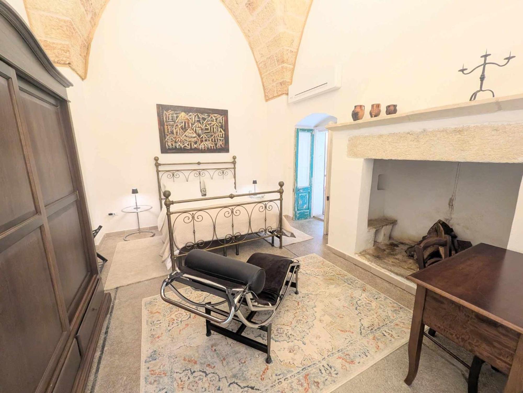 Bed and Breakfast The Art Of Leo à Lucugnano Extérieur photo